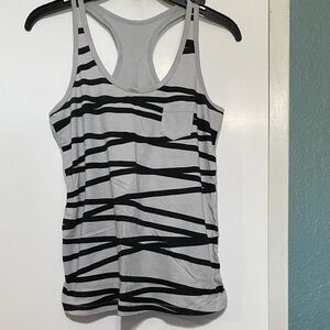 Nollie Tank Top size Small